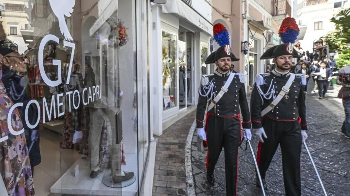 Παρασκευαστής παγωτού στο Κάπρι δημιουργεί ειδικό παγωτό με γεύση G7