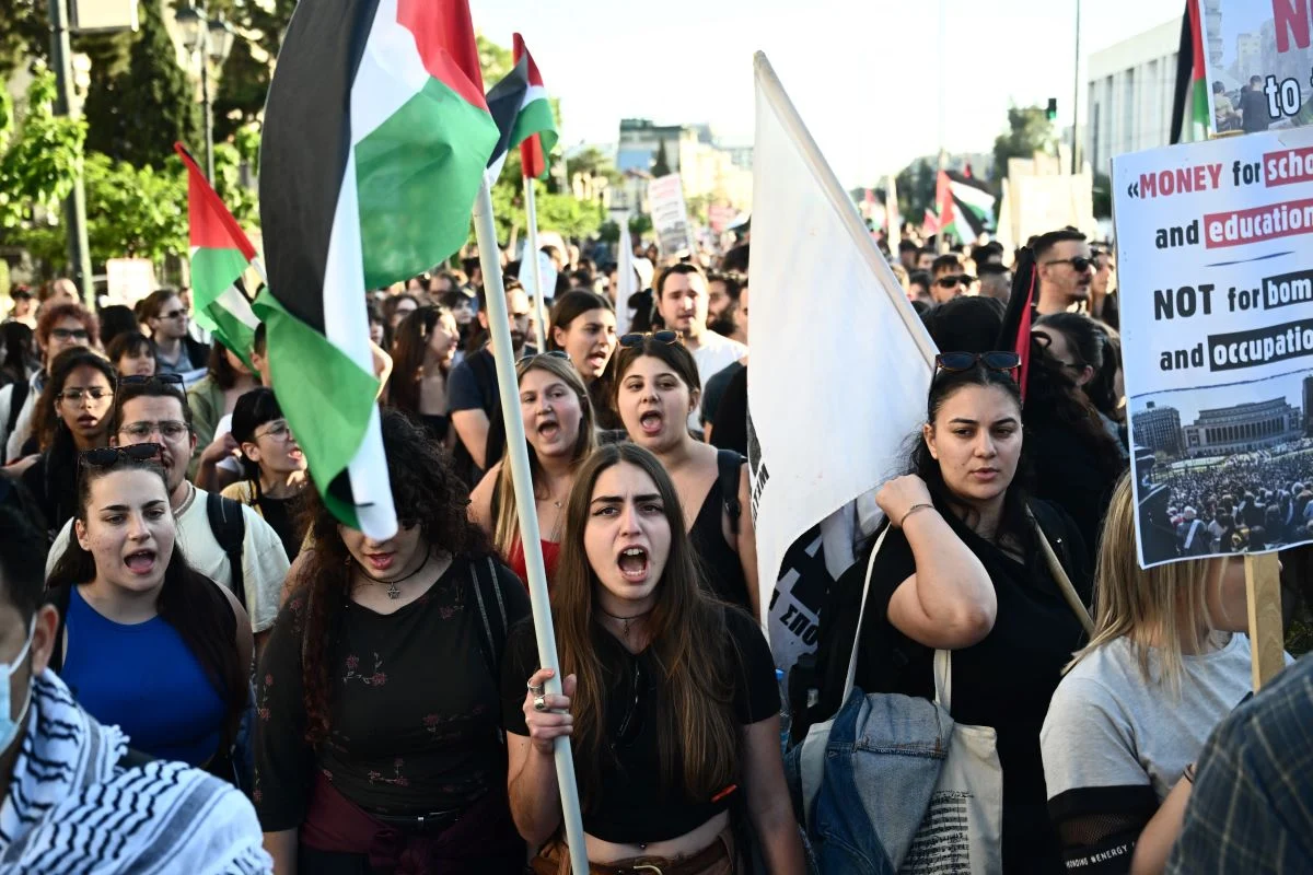 Ολονύχτια διαμαρτυρία Ελλήνων φοιτητών για τον πόλεμο στη Γάζα