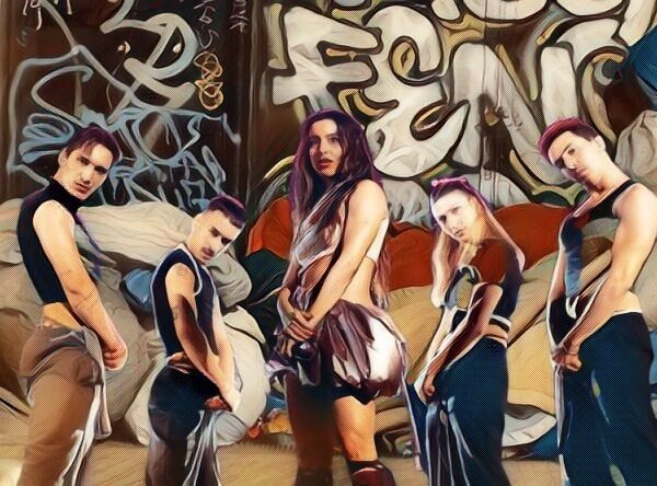 Λίγο “ζάρι”, λίγο λούμπεν, λίγο Βαλκάνια..