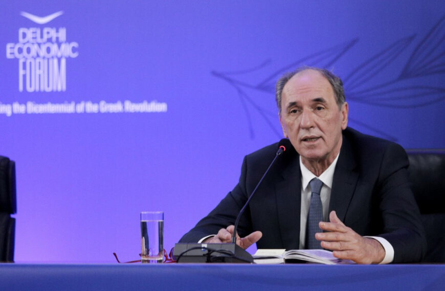 Γιώργος Σταθάκης: Η αγορά ενέργειας στην Ελλάδα ως ολιγοπωλιακή υπερκερδοφόρα…