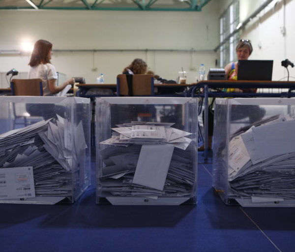 Ευρωεκλογές 2024: Το πολιτικό βαρόμετρο του ΑΠΘ έδωσε πρόβλεψη αποτελεσμάτων μέσω AI