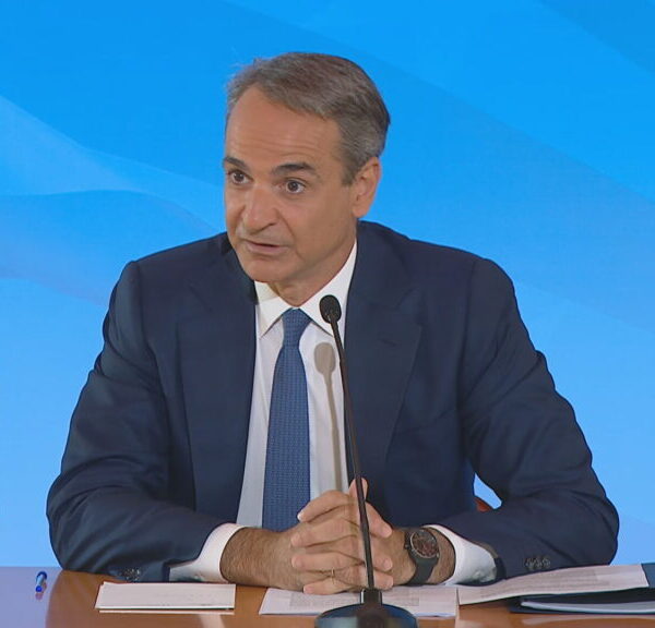 Live η διακαναλική συνέντευξη του πρωθυπουργού ενόψει των Ευρωεκλογών