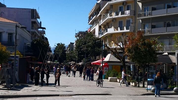 Οι συνθήκες στέγασης των νεότερων γενεών στην Ελλάδα επηρεάζουν και τις δημογραφικές εξελίξεις