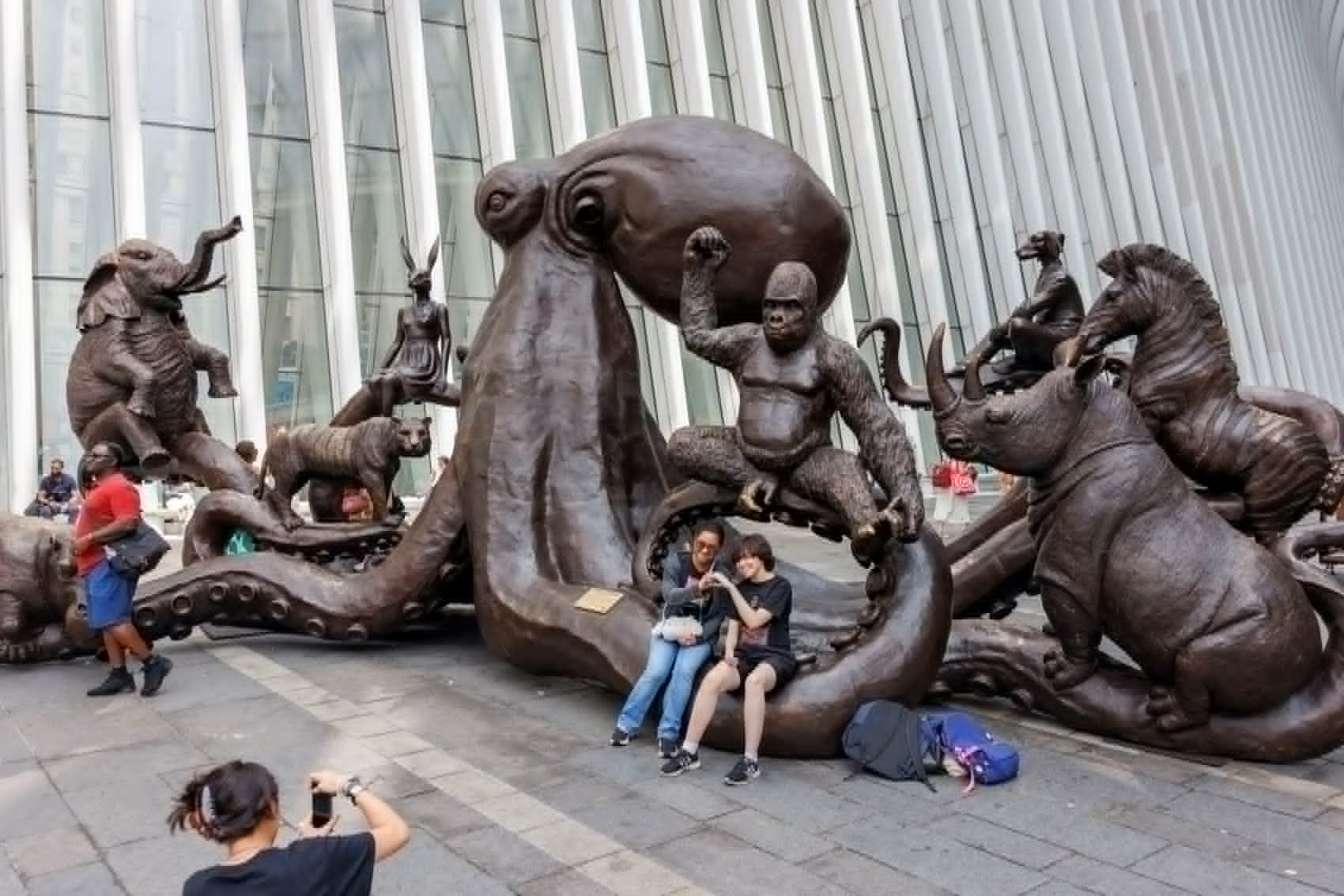 «Θαύματα της Άγριας Ζωής» στη South Oculus Plaza