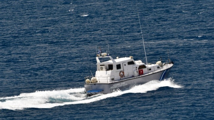 Σοβαρό επεισόδιο με σκάφος του Λιμενικού και τουρκικό αλιευτικό στη βραχονησίδα Ζουράφα