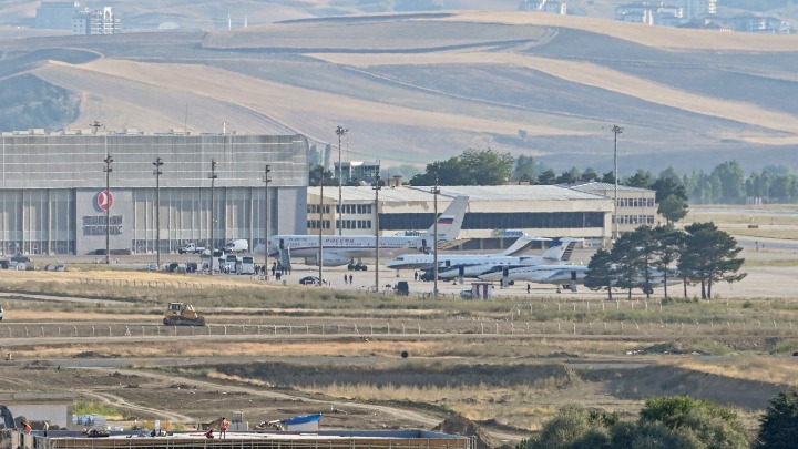 Μεγάλη ανταλλαγή κρατουμένων μεταξύ Ρωσίας και Δύσης