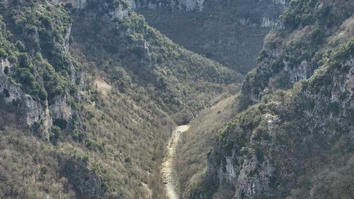 Εναλλακτικές διακοπές για το φετινό καλοκαίρι και κρυφοί προορισμοί