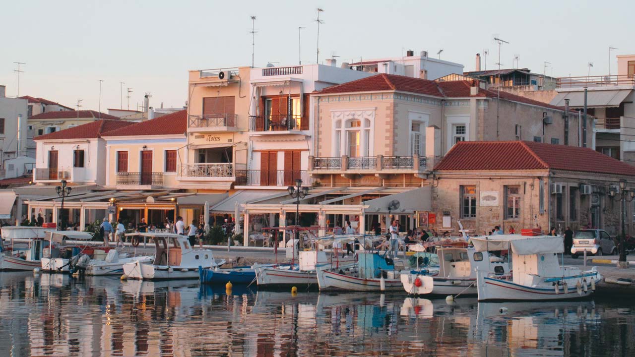 Ευτυχισμένοι Γερμανοί συνταξιούχοι στην Αίγινα