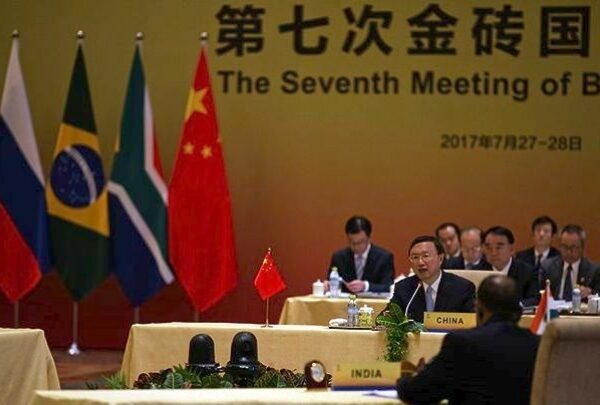 Τουρκία: Επιβεβαιώνει ότι η διαδικασία για ένταξη στους BRICS βρίσκεται&hellip;