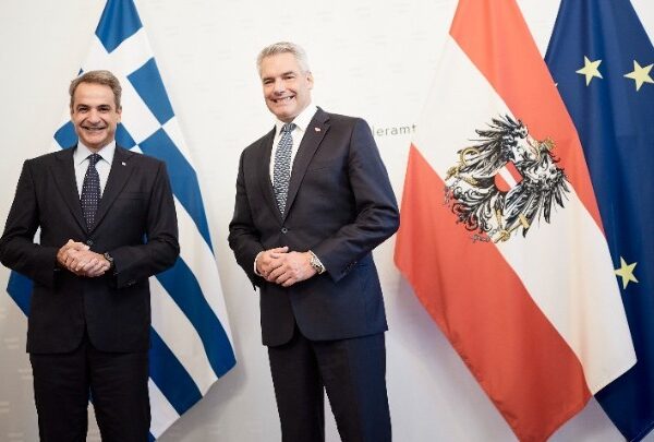 Μητσοτάκης: Δεν μπορεί η Ελλάδα να έχει πιο ευνοϊκό πλαίσιο προστασίας για…