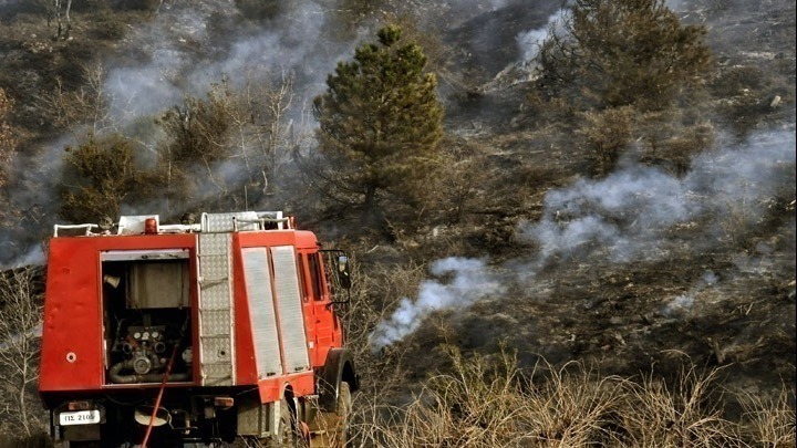 Πολύ υψηλός κίνδυνος πυρκαγιάς σε Αττική, Πελοπόννησο, Στ. Ελλάδα, Θεσσαλία, Κρήτη