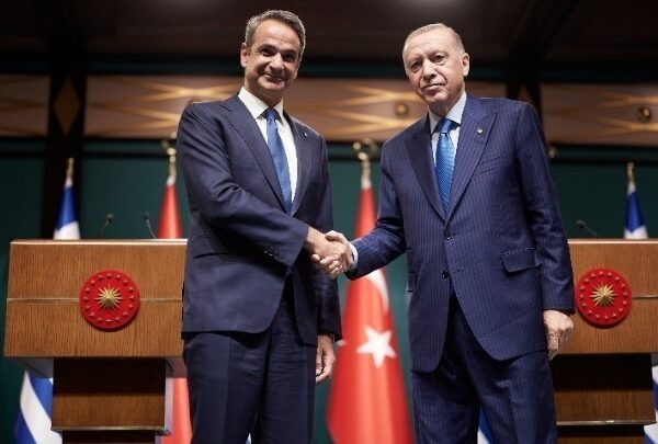 Milliyet: «Δεν ήταν στο επίσημο πρόγραμμα Ερντογάν η συνάντηση με…