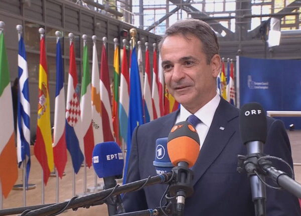 Μητσοτάκης για μεταναστευτικό: Λείπει μία αποτελεσματική πολιτική επιστροφών