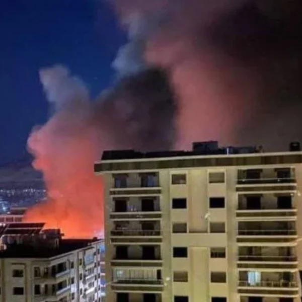 Η Μέση Ανατολή φλέγεται: Το Ισραήλ βομβαρδίζει Λίβανο και Συρία&hellip;