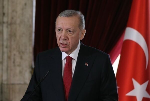 Ερντογάν: Είμαστε υπέρ της διατήρησης του θετικού κλίματος με την Ελλάδα