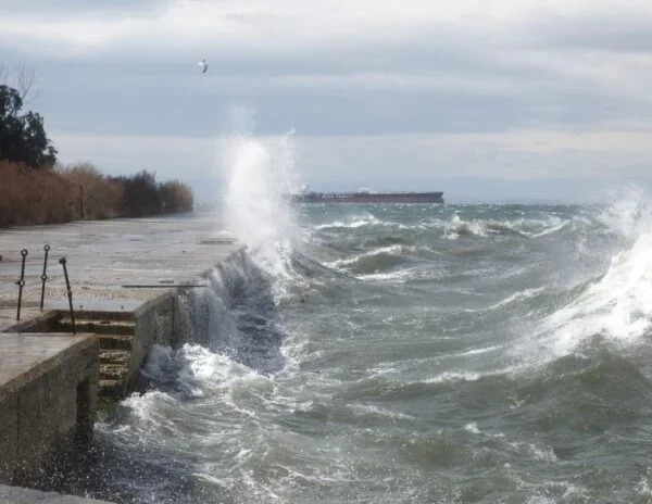 Έκτακτο Δελτίο Επιδείνωσης Καιρού: Ισχυρές βροχές και καταιγίδες από το Σάββατο