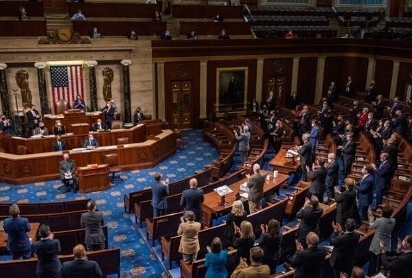 Οι Ρεπουμπλικάνοι ανέκτησαν τον έλεγχο της αμερικανικής Γερουσίας