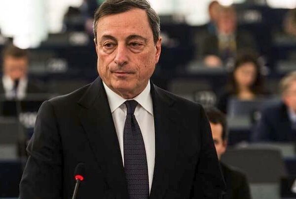 Μάριο Ντράγκι: Υπάρχει κενό ηγεσίας στην ΕΕ