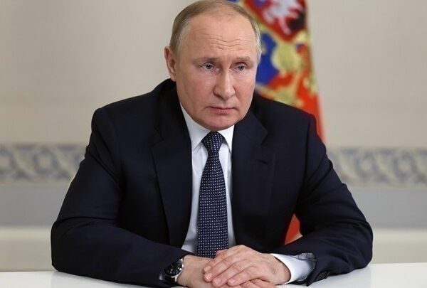 Πούτιν: H Δύση ωθεί τη Ρωσία στις “κόκκινες γραμμές” της