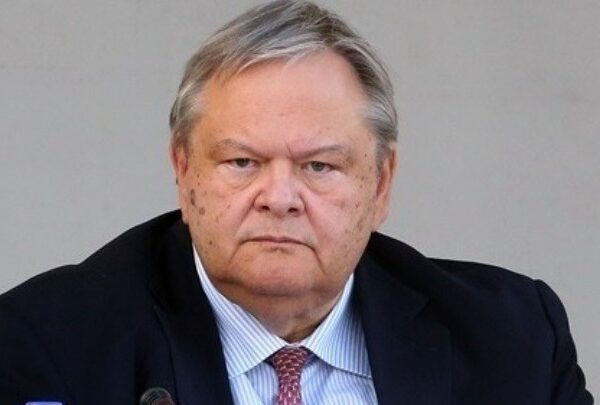 Η «Αντιγόνη» στον δημόσιο λόγο: Παρέμβαση Βενιζέλου για την υπόθεση…