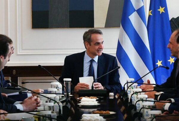 Μητσοτάκης: Δεν εφησυχάζουμε ούτε μέσα στις γιορτές – Η ευθύνη δεν πάει&hellip;