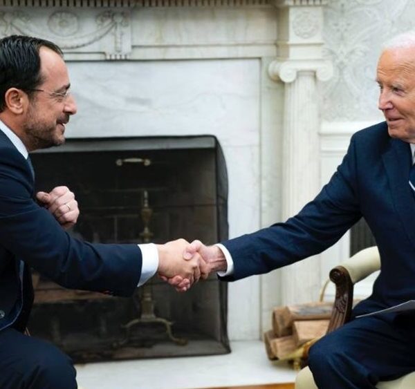 Λευκός Οίκος: Ένταξη της Κύπρου σε τρία αμυντικά προγράμματα των ΗΠΑ με…
