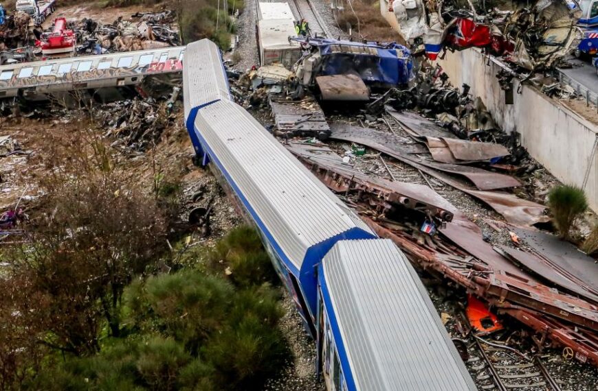 Τέμπη: Τα 7 ερωτήματα του ανακριτή για την πολύνεκρη έκρηξη προς…