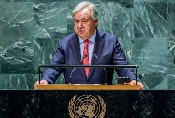 Ο Γκουτέρες χαιρετίζει τη “μεγάλη συνεισφορά” του Τραμπ στην κατάπαυση του πυρός…