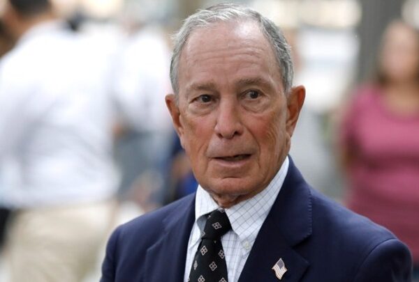 Ο Μπλούμπεργκ δεσμεύεται να αναλάβει ο ίδιος την αμερικανική χρηματοδότηση&hellip;