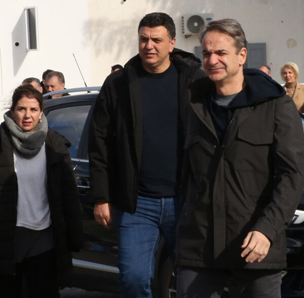 Στη Σαντορίνη ο πρωθυπουργός – Νέοι σεισμοί στον θαλάσσιο χώρο της Αμοργού