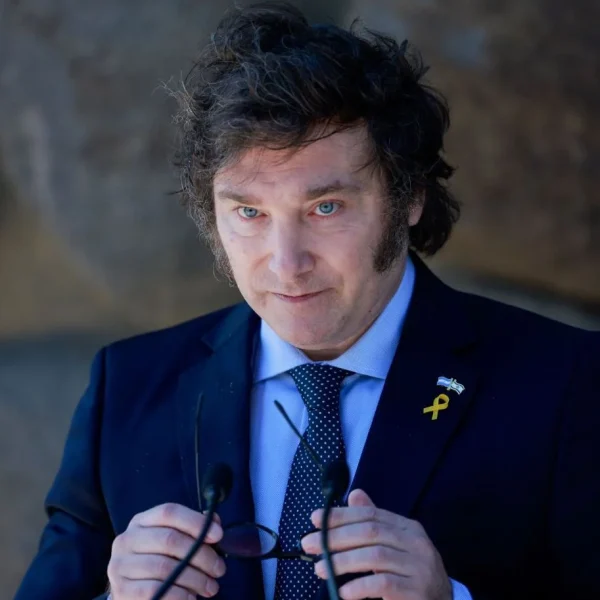 Αργεντινή: Ο Μιλέι απειλείται με παραπομπή στο Κογκρέσο για χειραγώγηση&hellip;