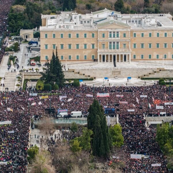 Μεγαλειώδη συλλαλητήρια για τα Τέμπη-“Βουλιάζει” όλη η Ελλάδα