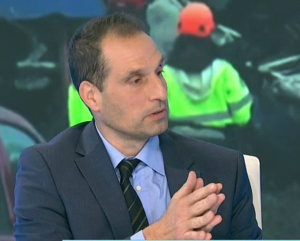 Πρόεδρος ΕΟΔΑΣΑΑΜ: Οι 2,5 τόνοι εύφλεκτου υγρού θα έπρεπε να ήταν μεταξύ…