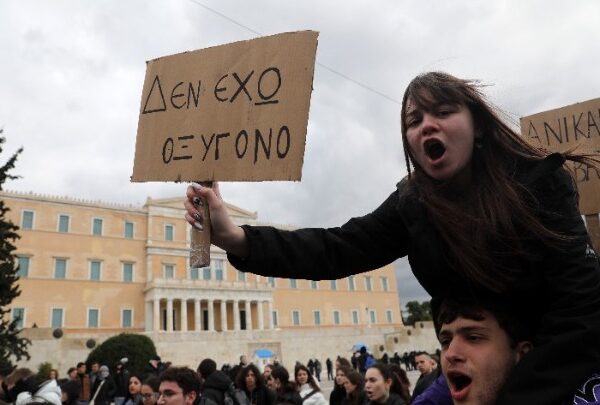 Μιχάλης Σπουρδαλάκης / Μια ελπίδα υπό προϋποθέσεις