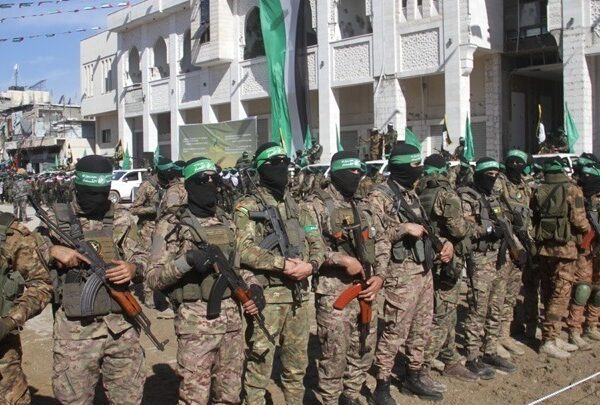 Ο Λευκός Οίκος επιβεβαιώνει τη διεξαγωγή διαπραγματεύσεων με τη Χαμάς