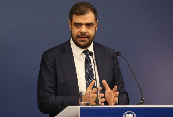 Μαρινάκης για τα Τέμπη: «Ανοικτή πληγή, όχι συγκάλυψη»