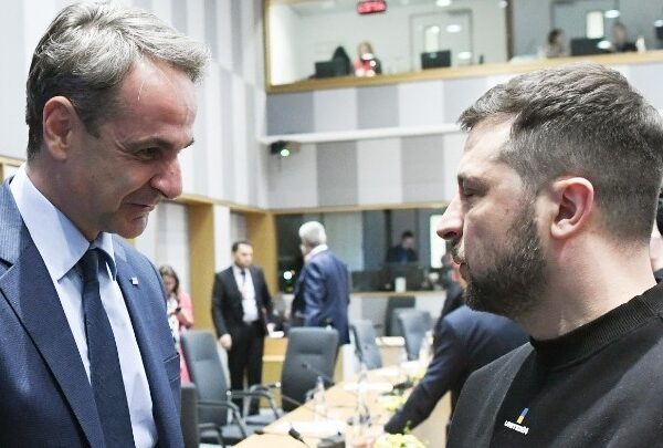 Τηλεφωνική επικοινωνία Μητσοτάκη-Ζελένσκι: Τίποτα δεν μπορεί να αποφασιστεί για την Ουκρανία χωρίς&hellip;