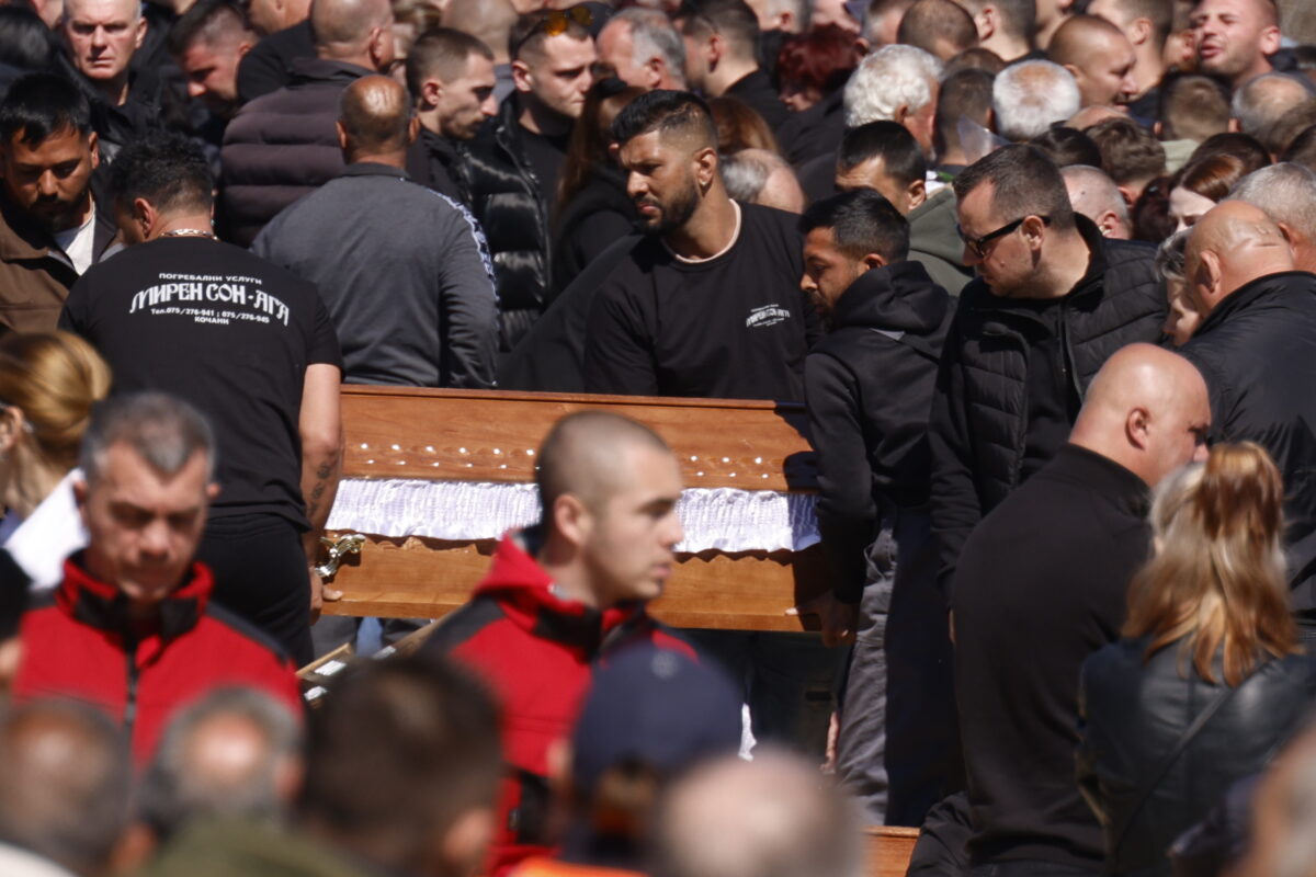 Βόρεια Μακεδονία: Το Κότσανι κηδεύει σήμερα τους νεκρούς της τραγωδίας στο νυχτερινό κέντρο