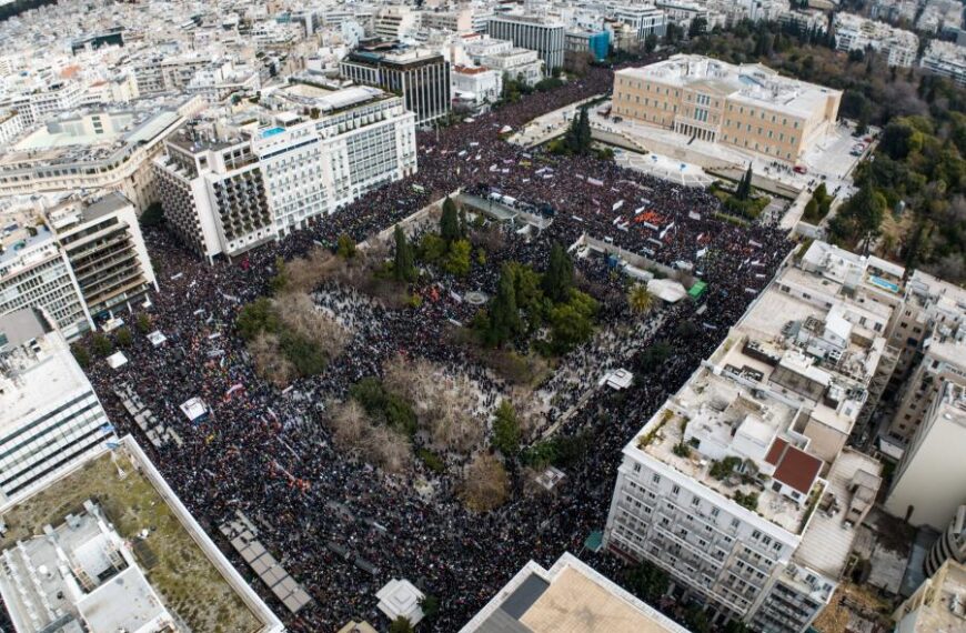 Νέα συλλαλητήρια απόψε για τα Τέμπη