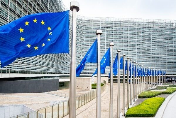 Σύνοδος ΕΕ: Διχασμένοι οι Ευρωπαίοι