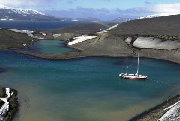 Οι πάγοι λιώνουν και η θερμοκρασία αυξάνεται- Ο Φεβρουάριος του&hellip;