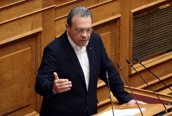 Φάμελλος στον Σκέρτσο: Εδώ έχετε έρθει να απολογηθείτε – Δέχεστε άρση απορρήτου…
