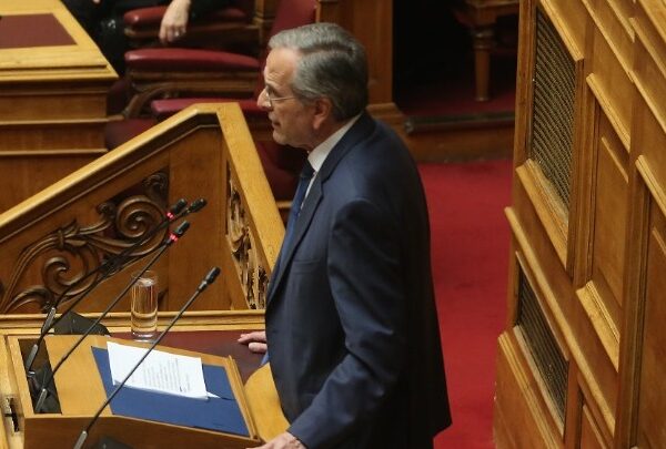 Αντώνης Σαμαράς: «Από το πολύ επιτελικό κράτος έχει χαθεί ο έλεγχος παντού»