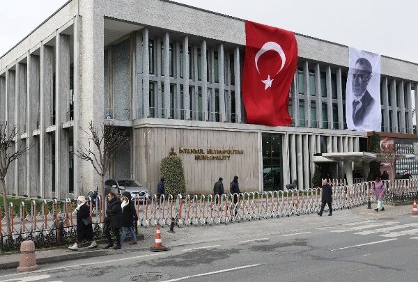 Τουρκία: Περιορισμοί στα μέσα κοινωνικής δικτύωσης μετά τη σύλληψη Ιμάμογλου