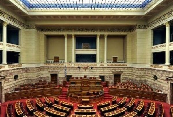 Την Παρασκευή 28 Μαρτίου η κλήτευση του κ. Τριαντόπουλου στην Προανακριτική Επιτροπή