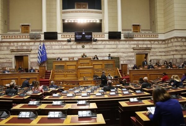 ΚΚΕ και Νέα Αριστερά απορρίπτουν την πρόταση ΣΥΡΙΖΑ…