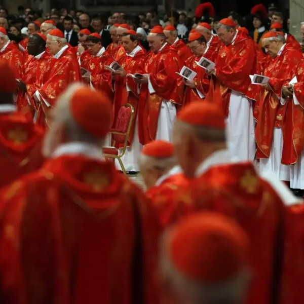 Μάριος Μπέγζος / Εκκλησία με ή χωρίς Δημοκρατία; 