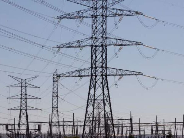 Μπλακάουτ σε Ισπανία και Πορτογαλία: Εκτεταμένες διακοπές ρεύματος παραλύουν την Ιβηρική