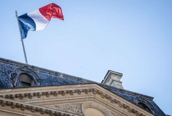 Παρίσι: Η Ευρώπη θα απαντήσει με αναλογικό τρόπο στους πιθανούς δασμούς του…