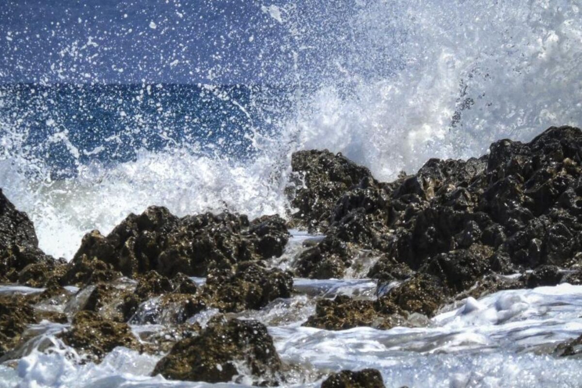 Κύματα έλξης: Η αόρατη απειλή των ελληνικών…
